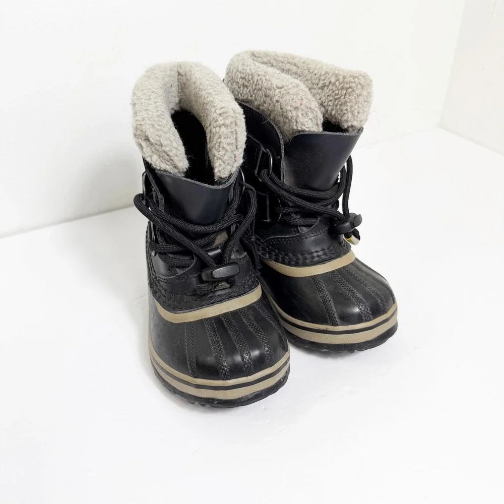 Sorel Yoot Pac TP Snow Boots Kids Size 9 Black Waterproof Insulated Winter Shoes